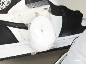 Hyperoad AIR 1 High Retro 85 JORDAN NIKE Black White 0518